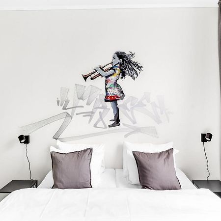 Lille Hotell Arendal Bagian luar foto