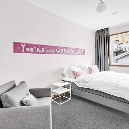 Lille Hotell Arendal Bagian luar foto