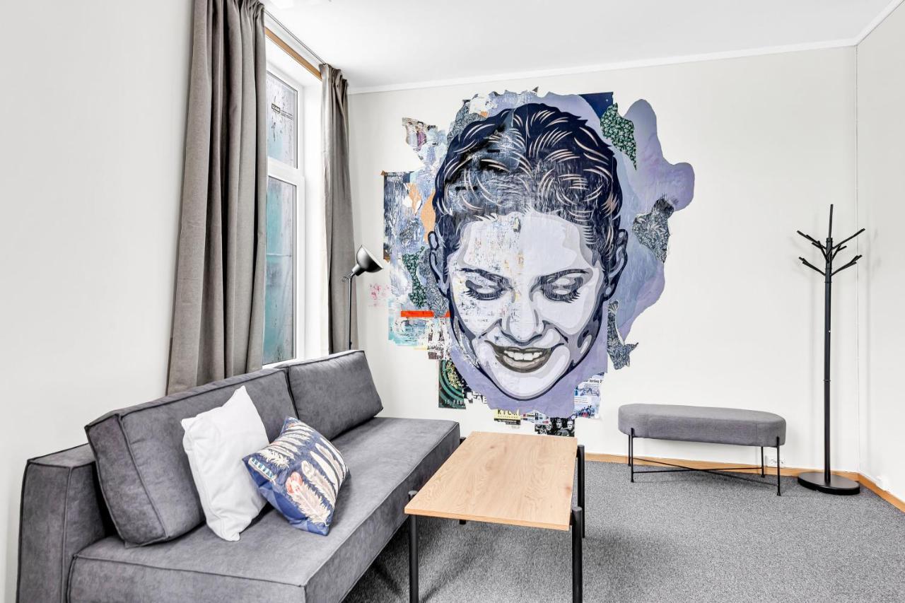Lille Hotell Arendal Bagian luar foto
