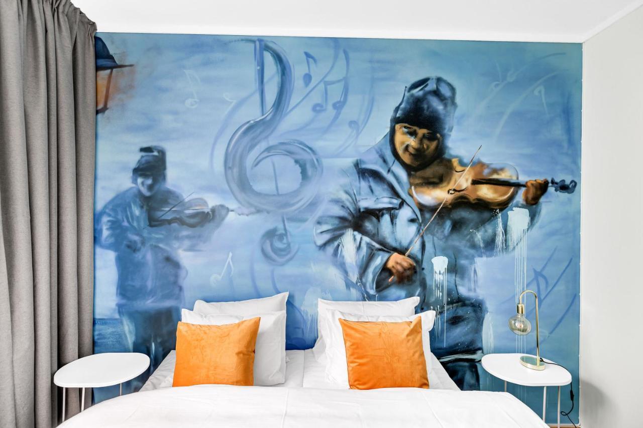 Lille Hotell Arendal Bagian luar foto