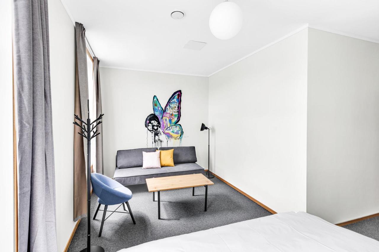 Lille Hotell Arendal Bagian luar foto